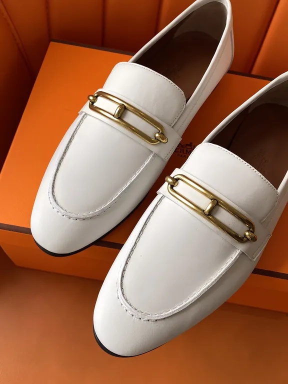 Hermes Shoe 